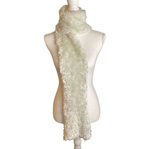 Womens White Teddy Bear Style Shag Scarf